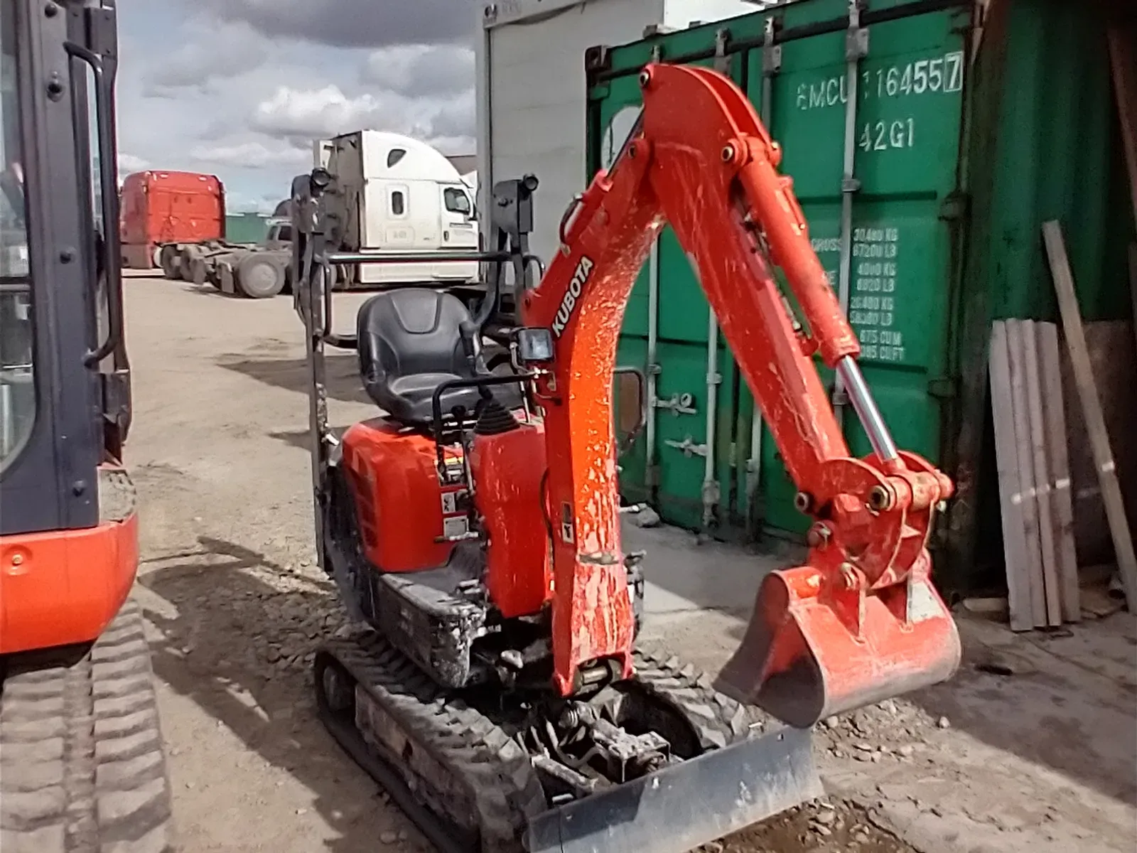 Mini excavator