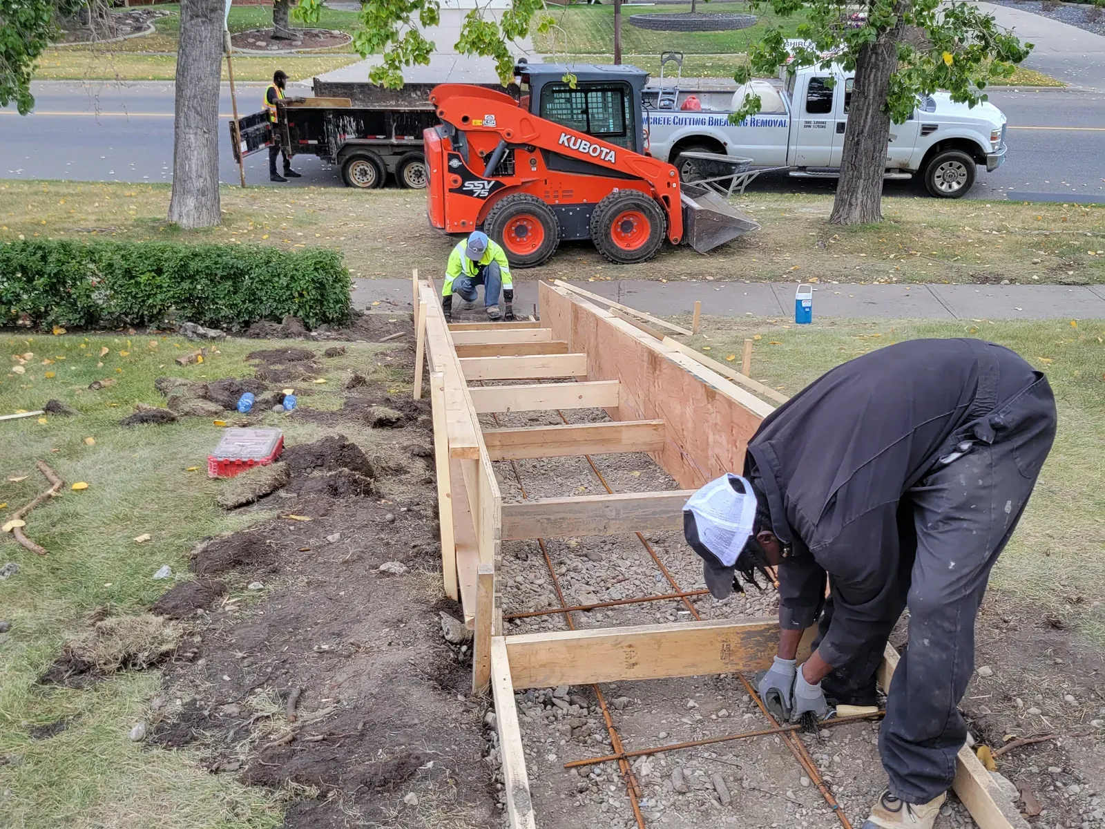 Concrete sidewalk form work